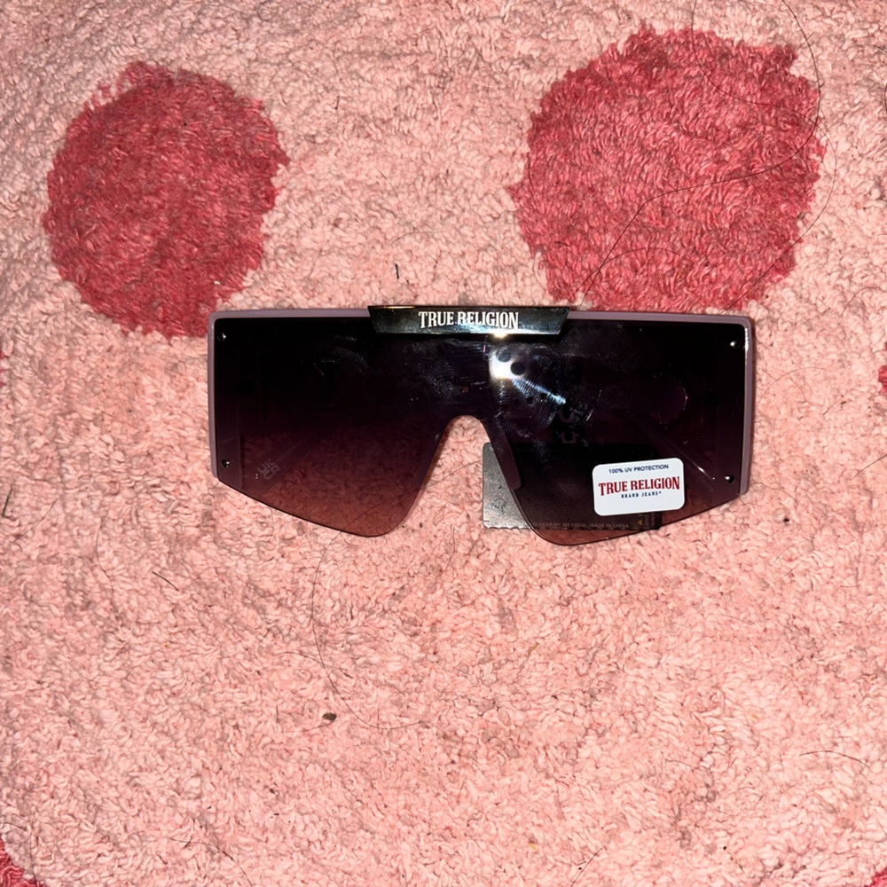 True religion baby pink glasses